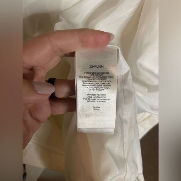 Columbia Interchange Size XL Jacket (SHELL ONLY) With Hood - Picture 4 of 10